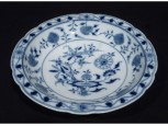 Antik ELBOGEN porcelán talpas kínáló tál