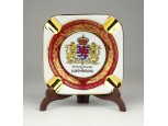 Aranyozott Luxembourg címeres porcelán hamutál 8 cm