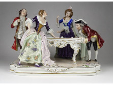 Régi jelzett Scheibe-Alsbach porcelán szoborcsoport talapzaton