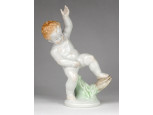 Régi Herendi porcelán pisilő fiú figura 18 cm