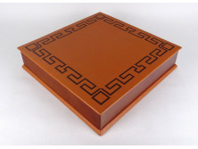 Görög mintás bőr doboz 8 x 35 x 35 cm