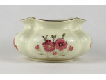 Vajszínű gerezdes Zsolnay porcelán váza