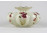 Vajszínű, aranyozott Zsolnay porcelán gerezdes váza