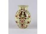 Régi ritka virágmintás, aranyozott, vajszínű Zsolnay porcelán váza 12 cm