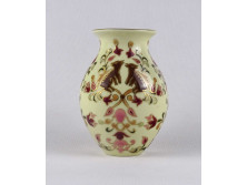 Régi ritka virágmintás, aranyozott, vajszínű Zsolnay porcelán váza 12 cm