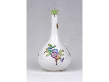 Viktória mintás fehér Herendi porcelán váza 13 cm VBO